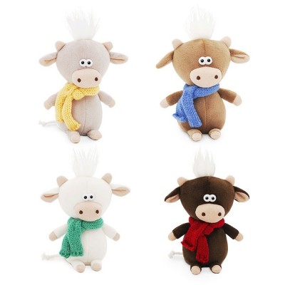 Бычок Гаврюша в шарфике 12 см