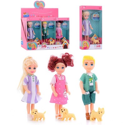 Кукла с аксессуарами, в коробке